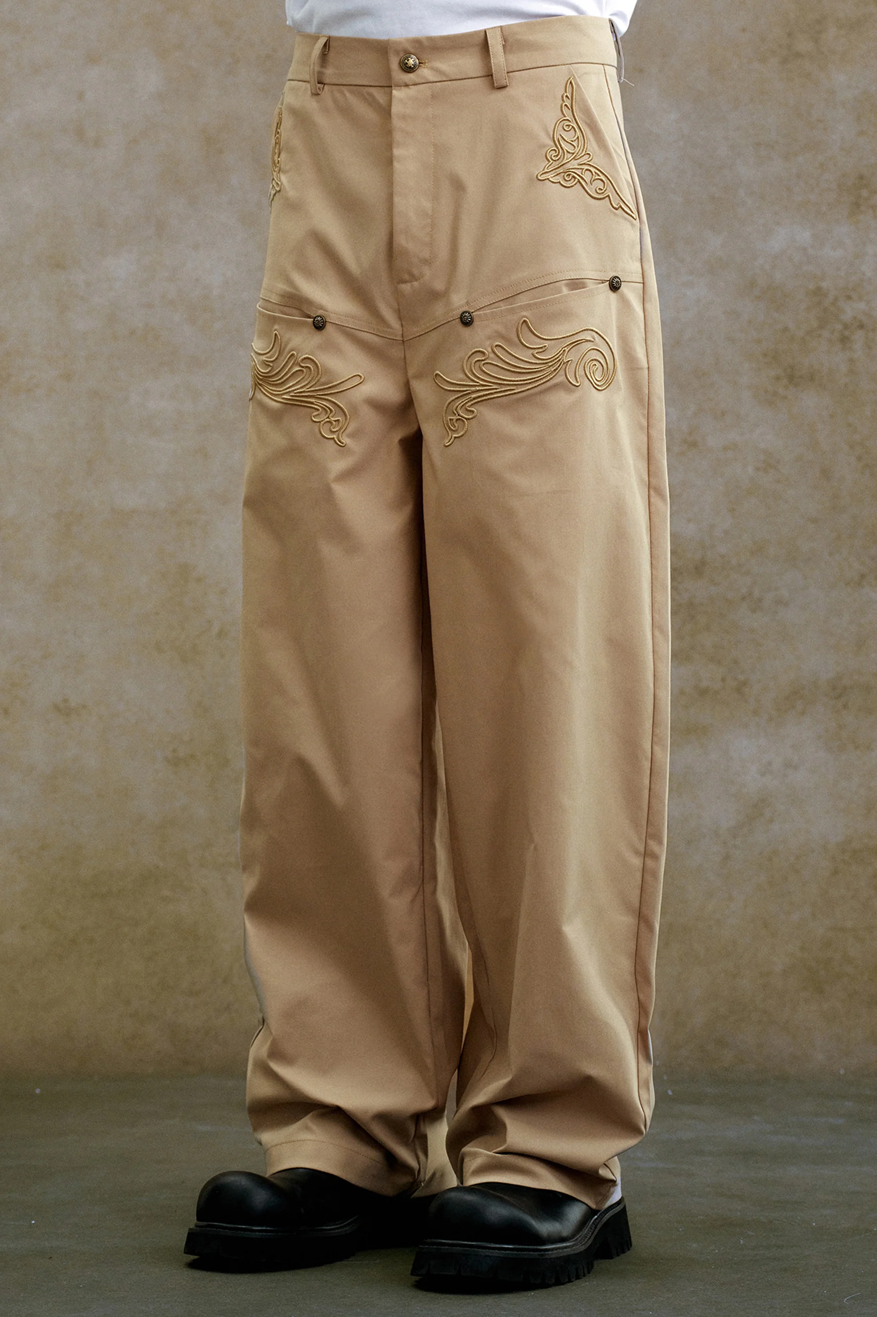 BAROQUE RATTAN EMBROIDERY PANTS