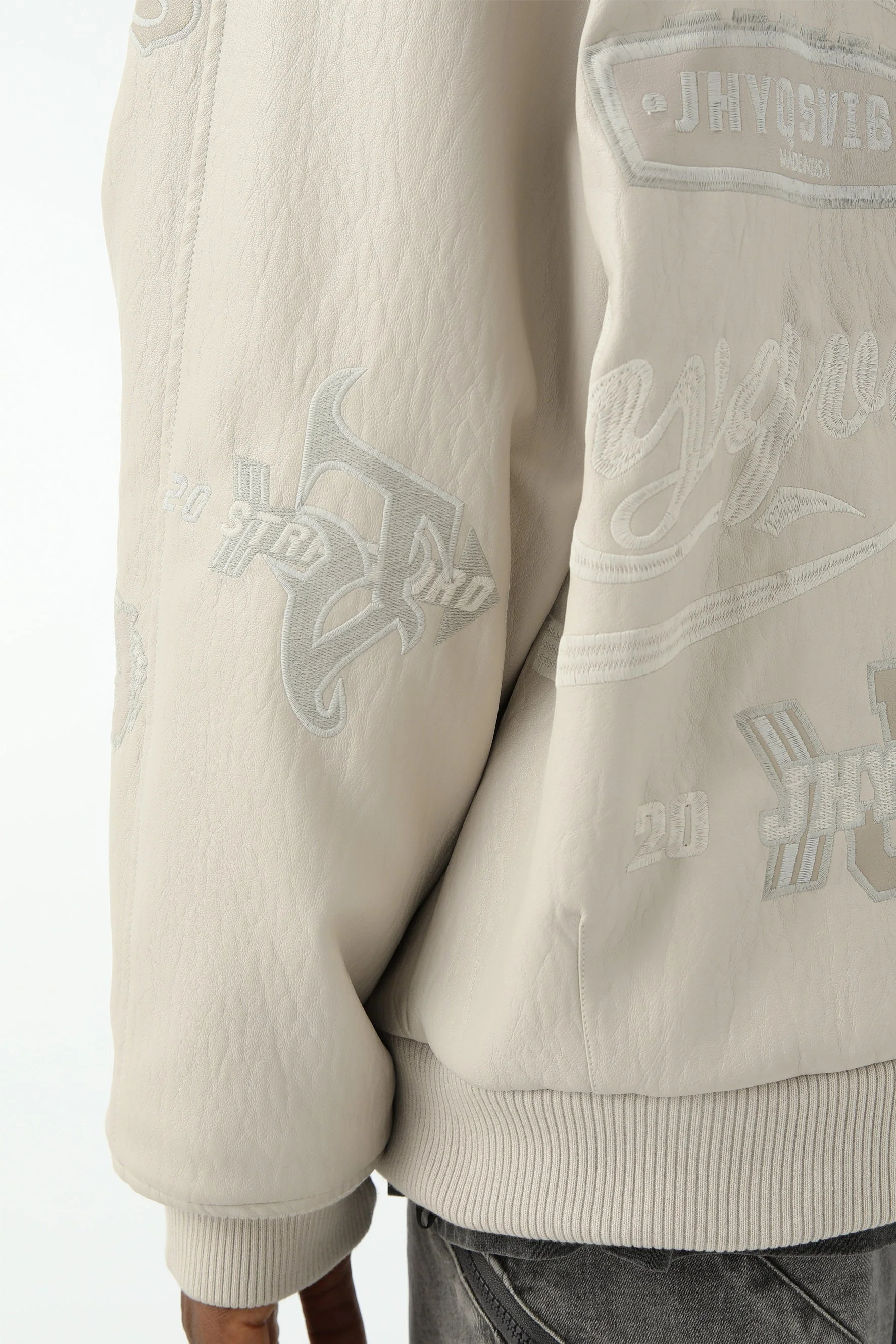 JHYQ EMBROIDERED PATCHES BASEBALL JACKET - Image 4