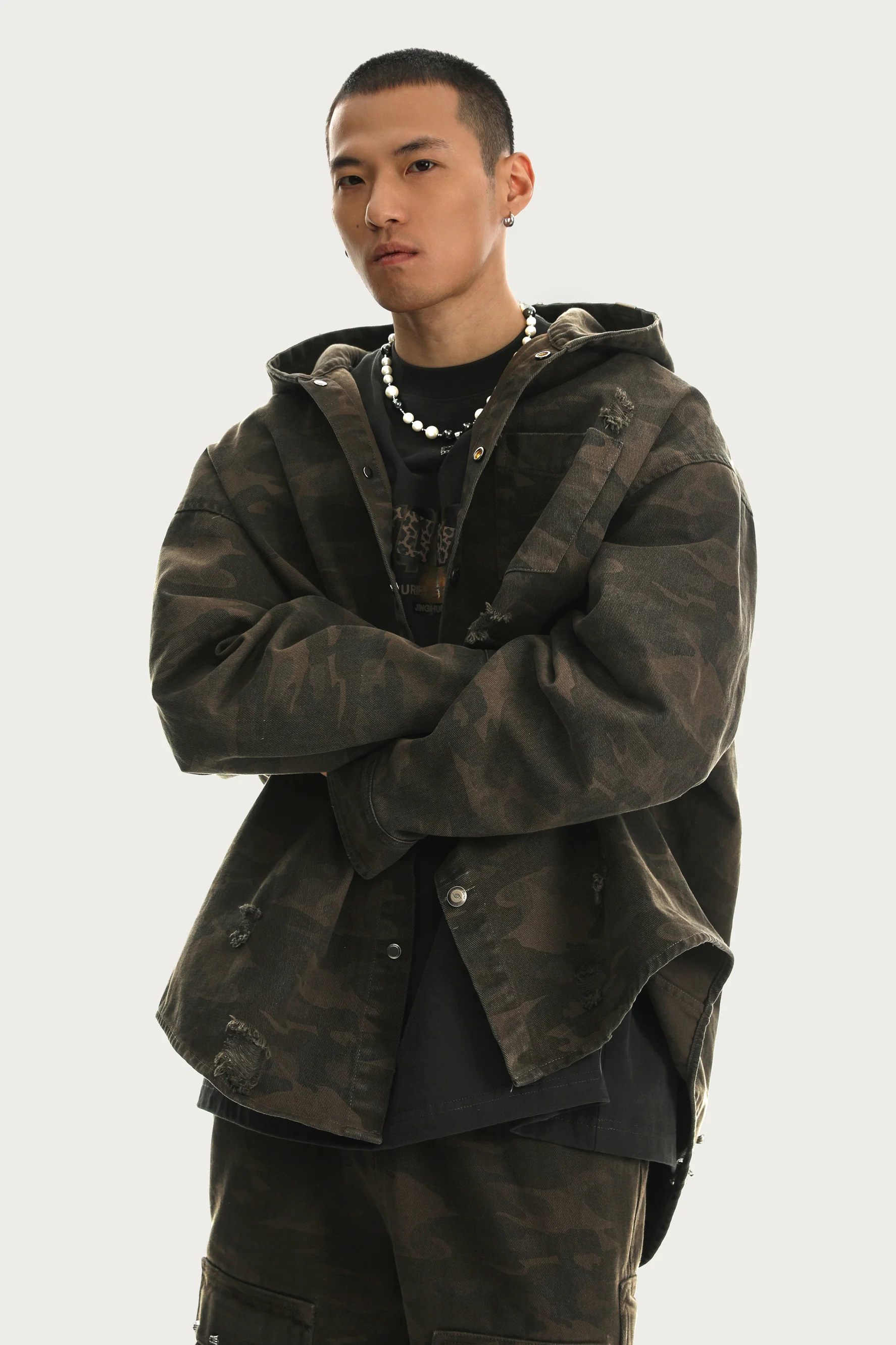 JHYQ HOODED CAMO JACKET - Image 2