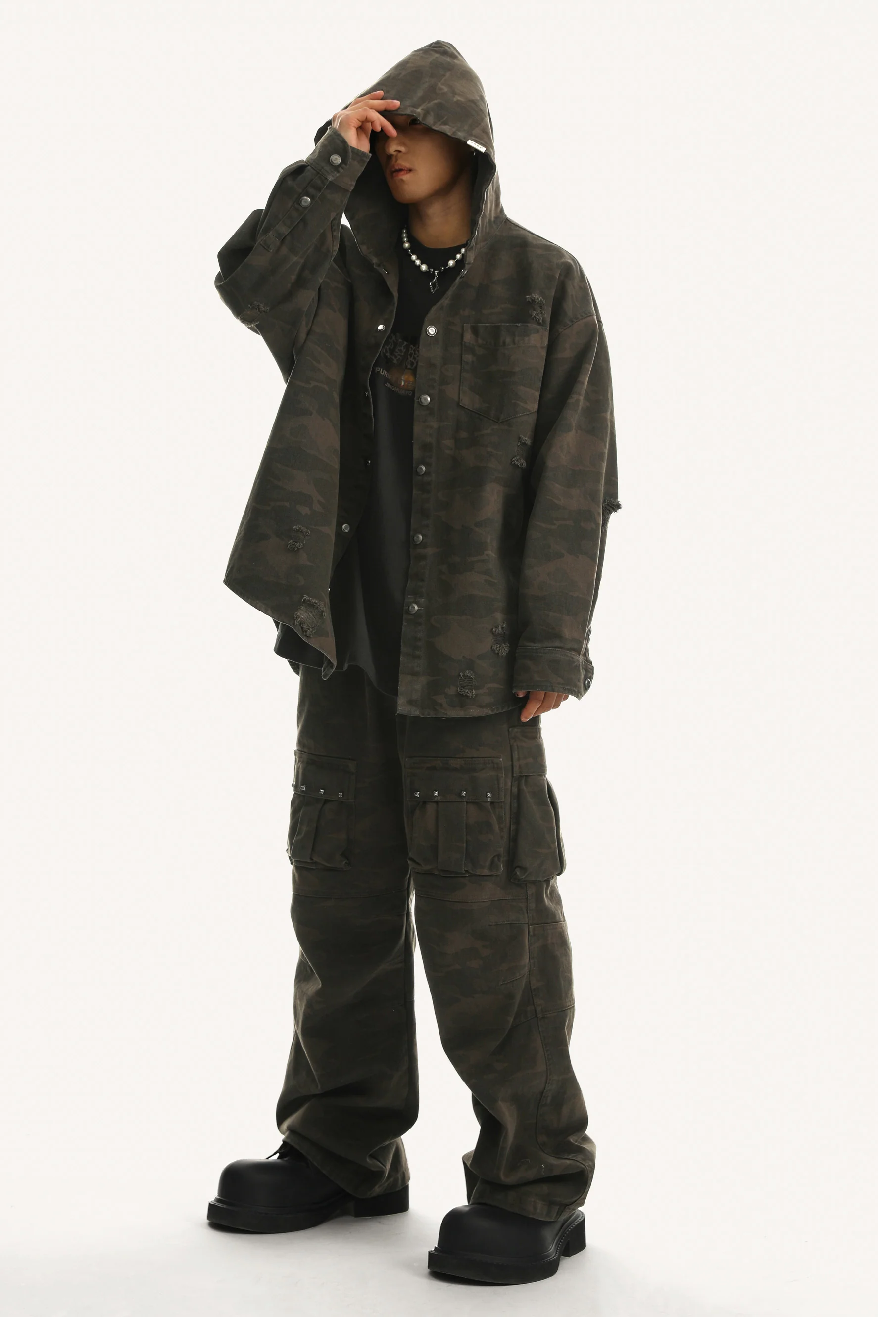 JHYQ HOODED CAMO JACKET - Image 6