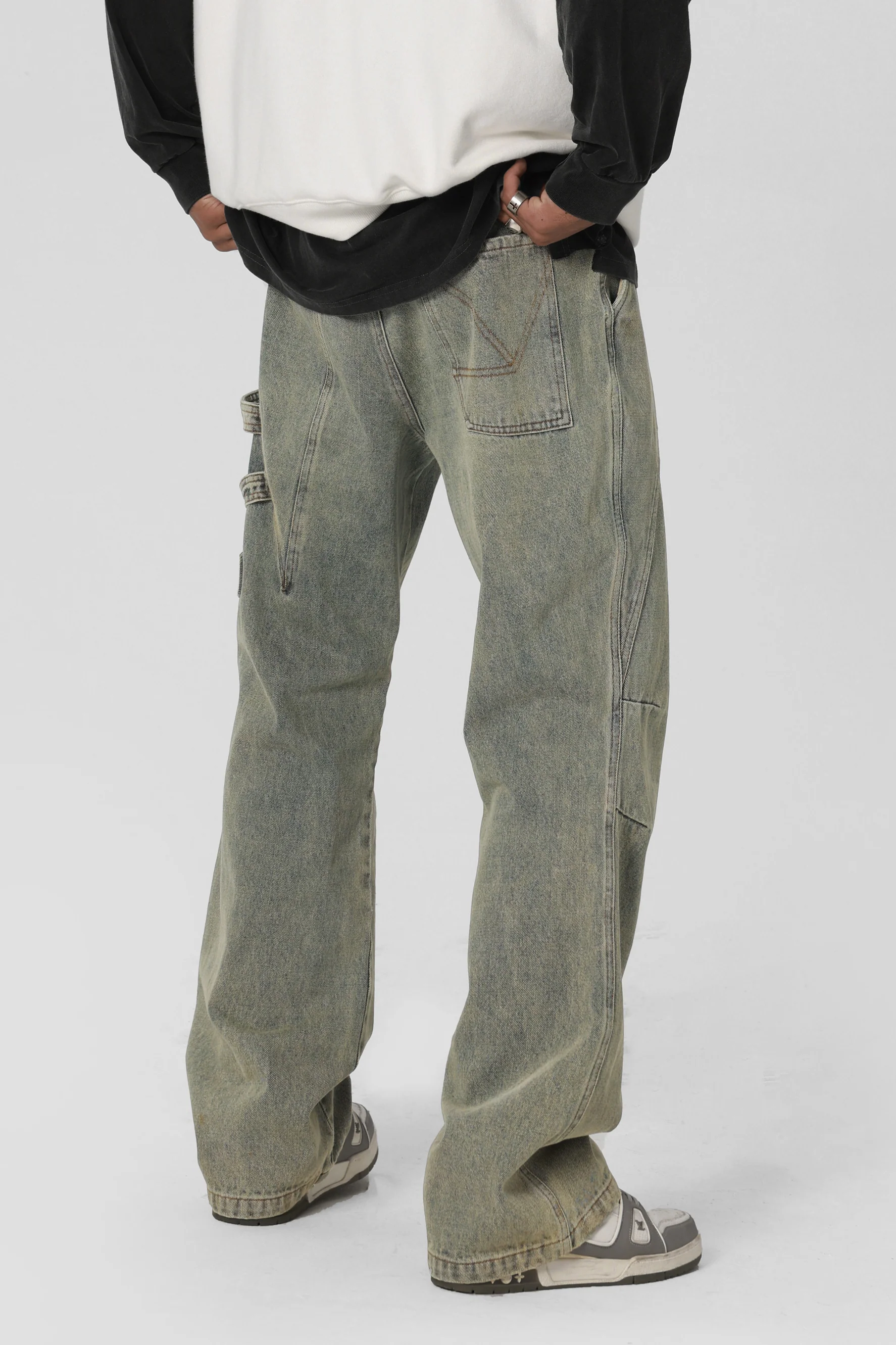 JHYQ SIDE STRAP JEANS - Image 4
