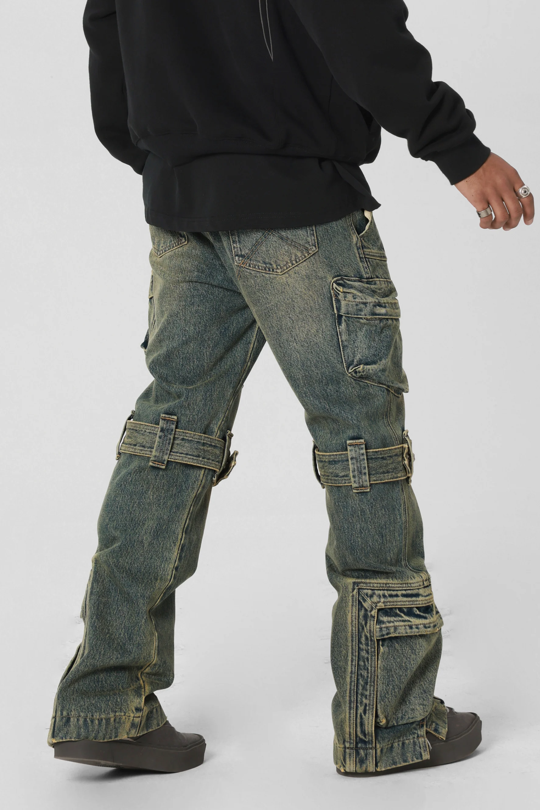 JHYQ STRAP JEANS - Image 9