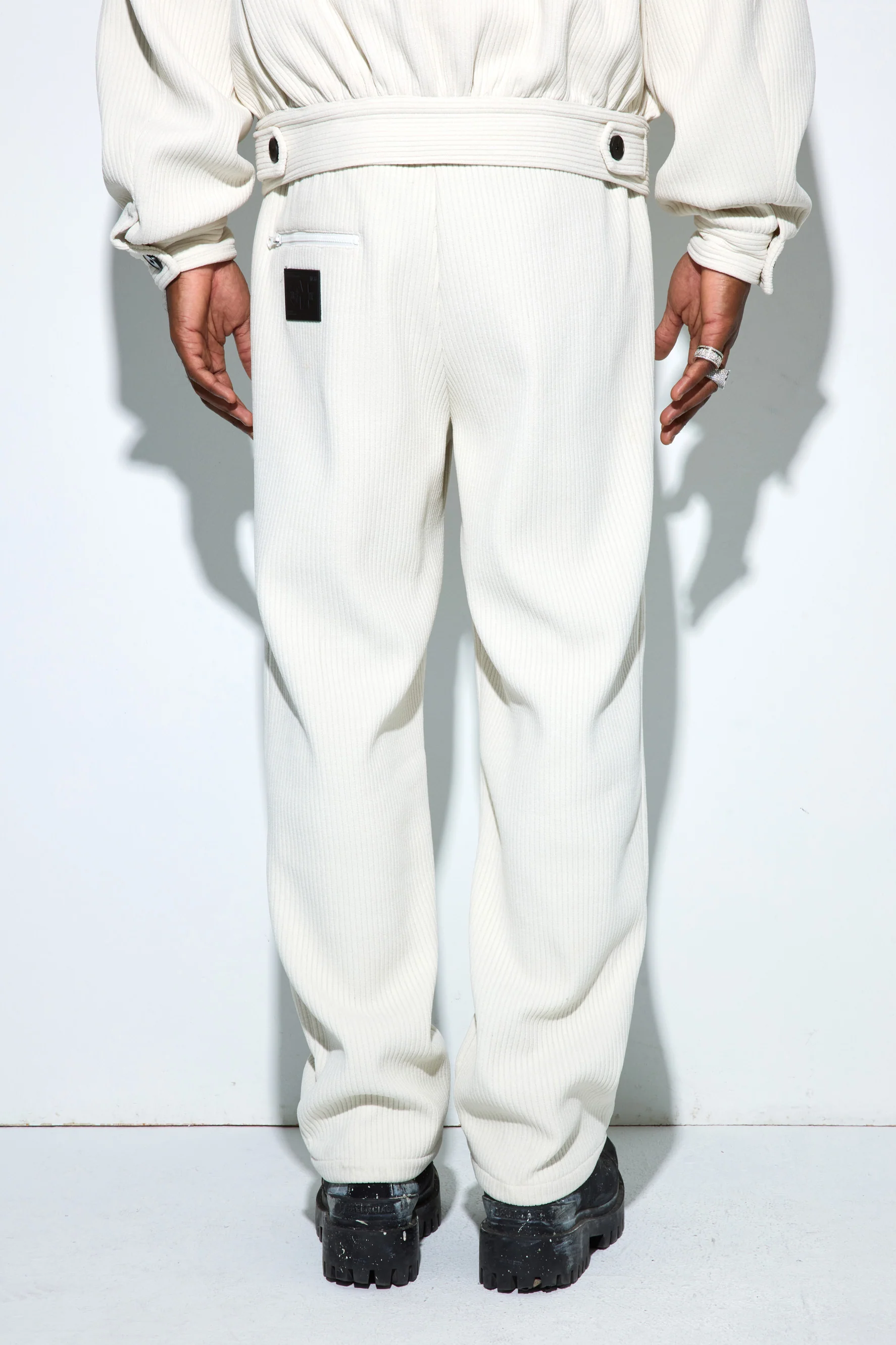 MEDM CORDUROY PANTS - Image 3