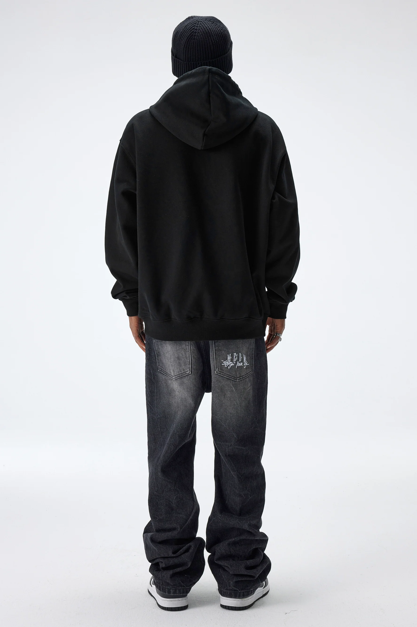 MEDM CRYSTAL HOODIE - Image 4