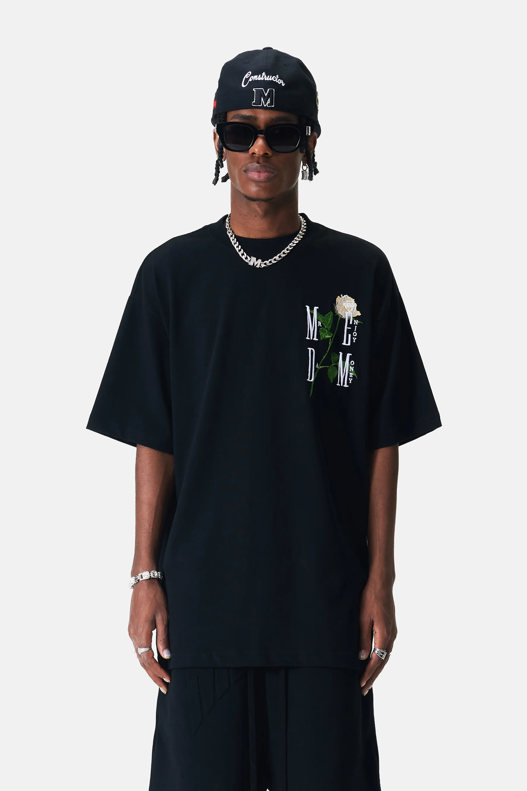 MEDM EMBROIDERY ROSE T-SHIRT