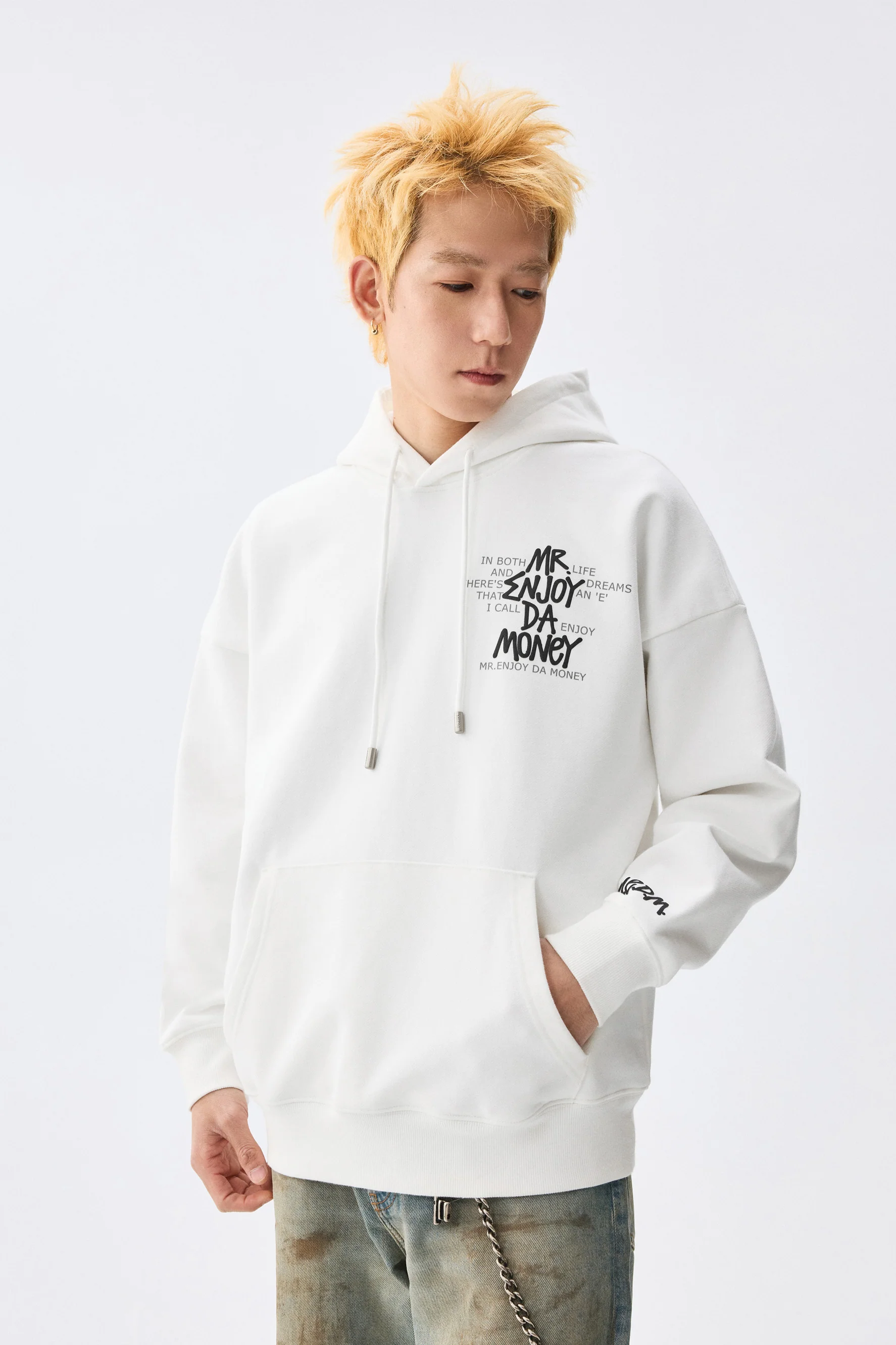 MEDM FOAM PRINTED GRAFFITI HOODIE - Image 2
