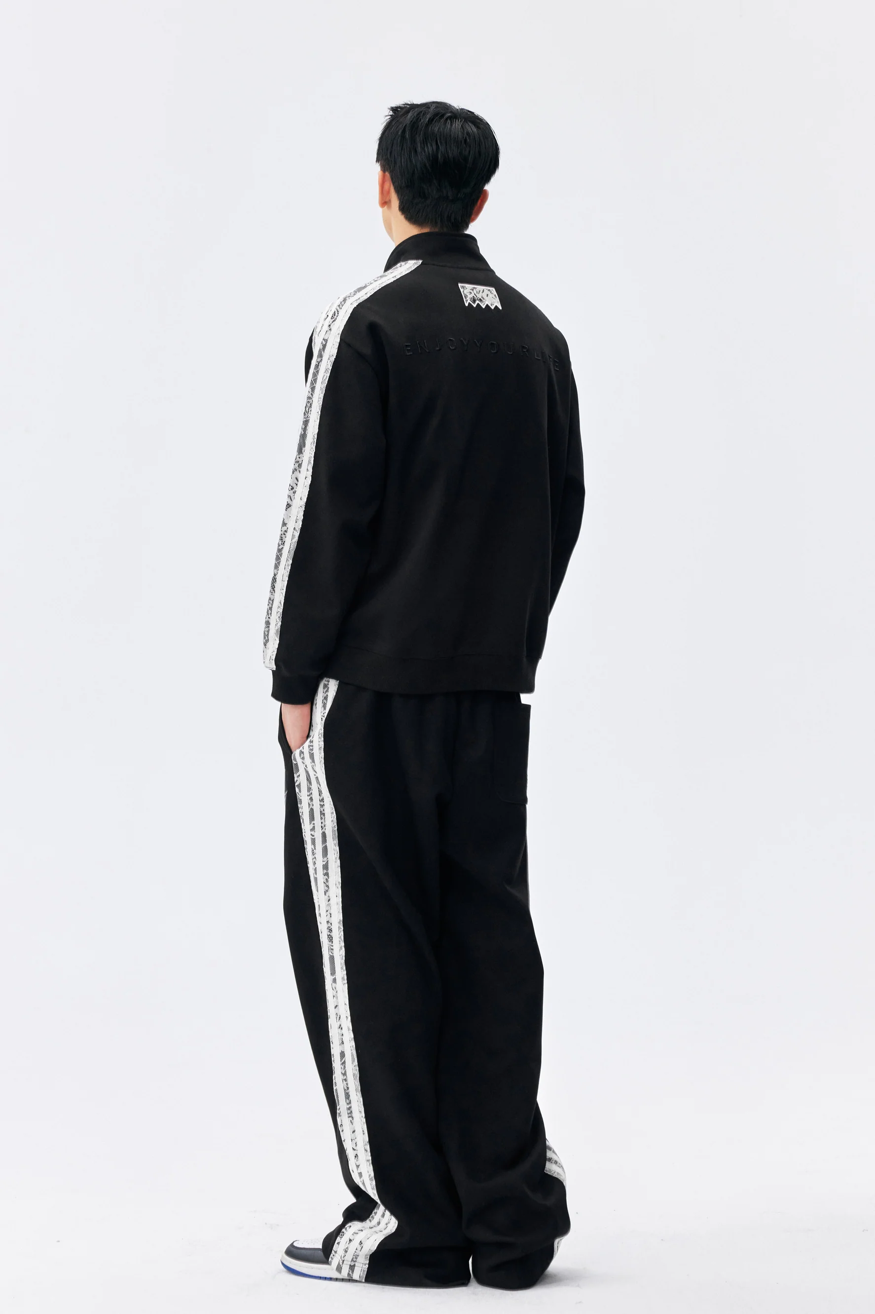 MEDM LACE SPLICING TRACK PANTS - Image 4