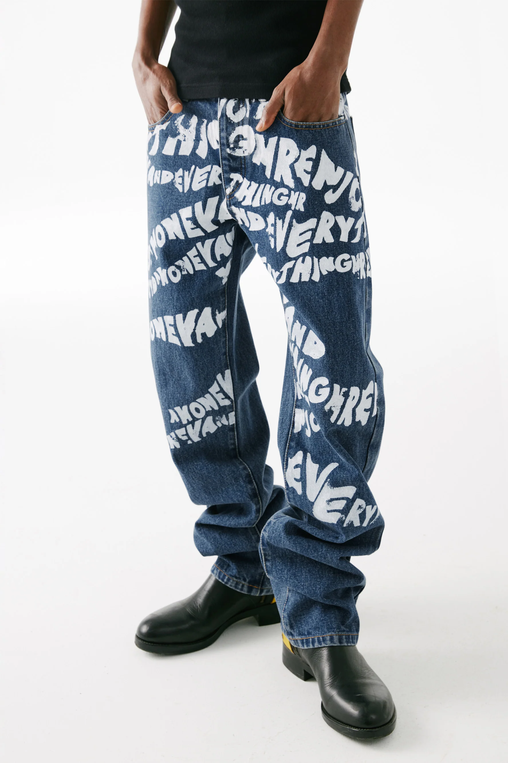 MEDM LOGO PATTERN JEANS