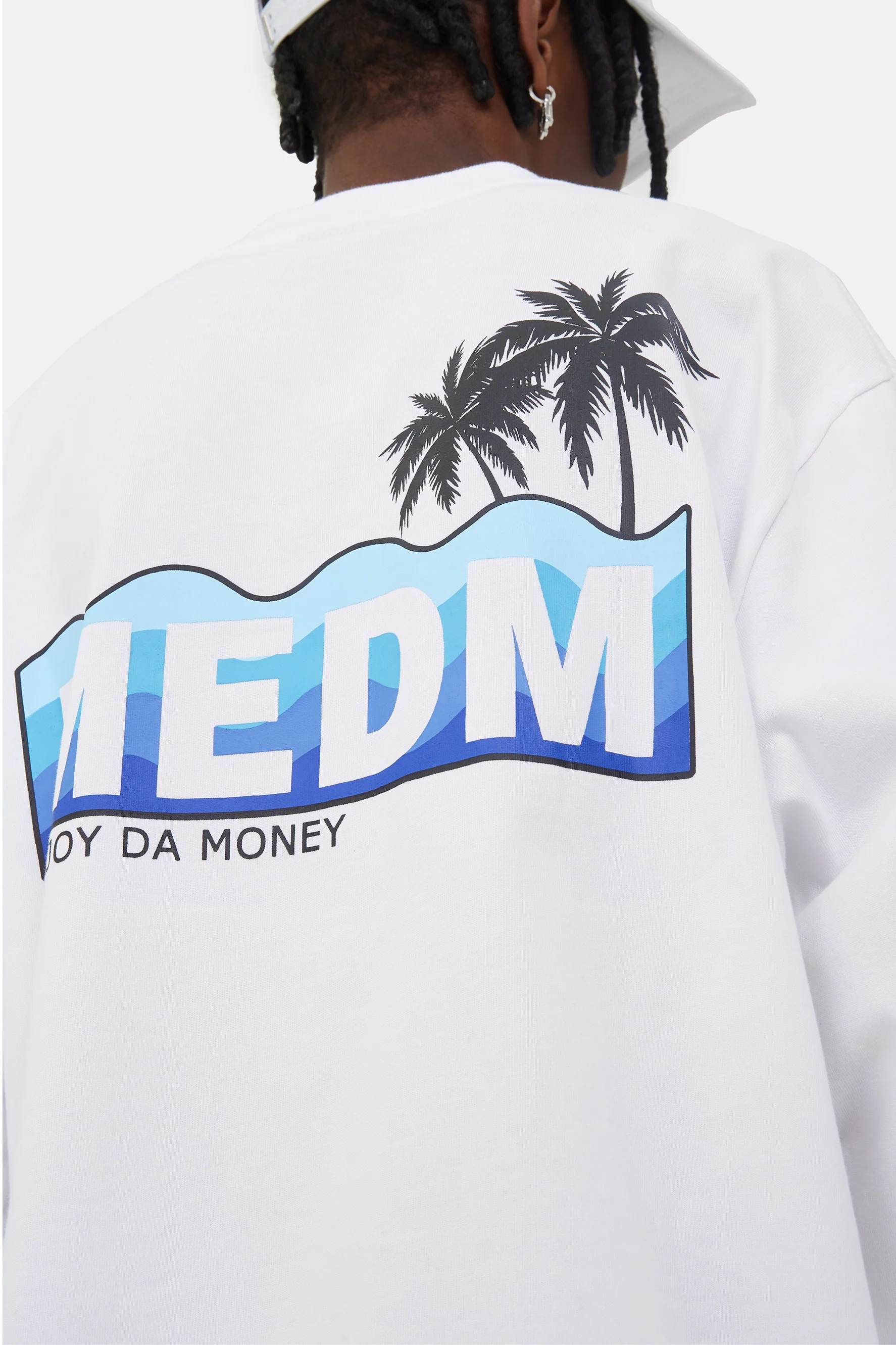 MEDM LONG SLEEVE T-SHIRT - Image 4