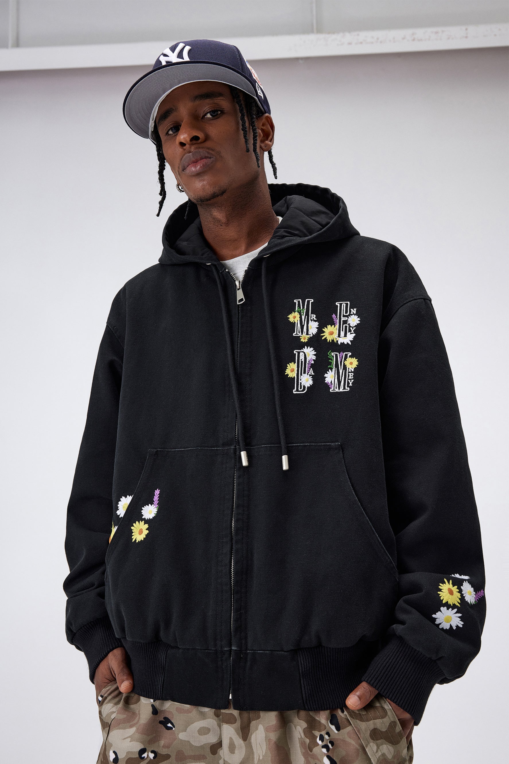 MEDM QUILTED ZIPPER HOODIE - Image 4
