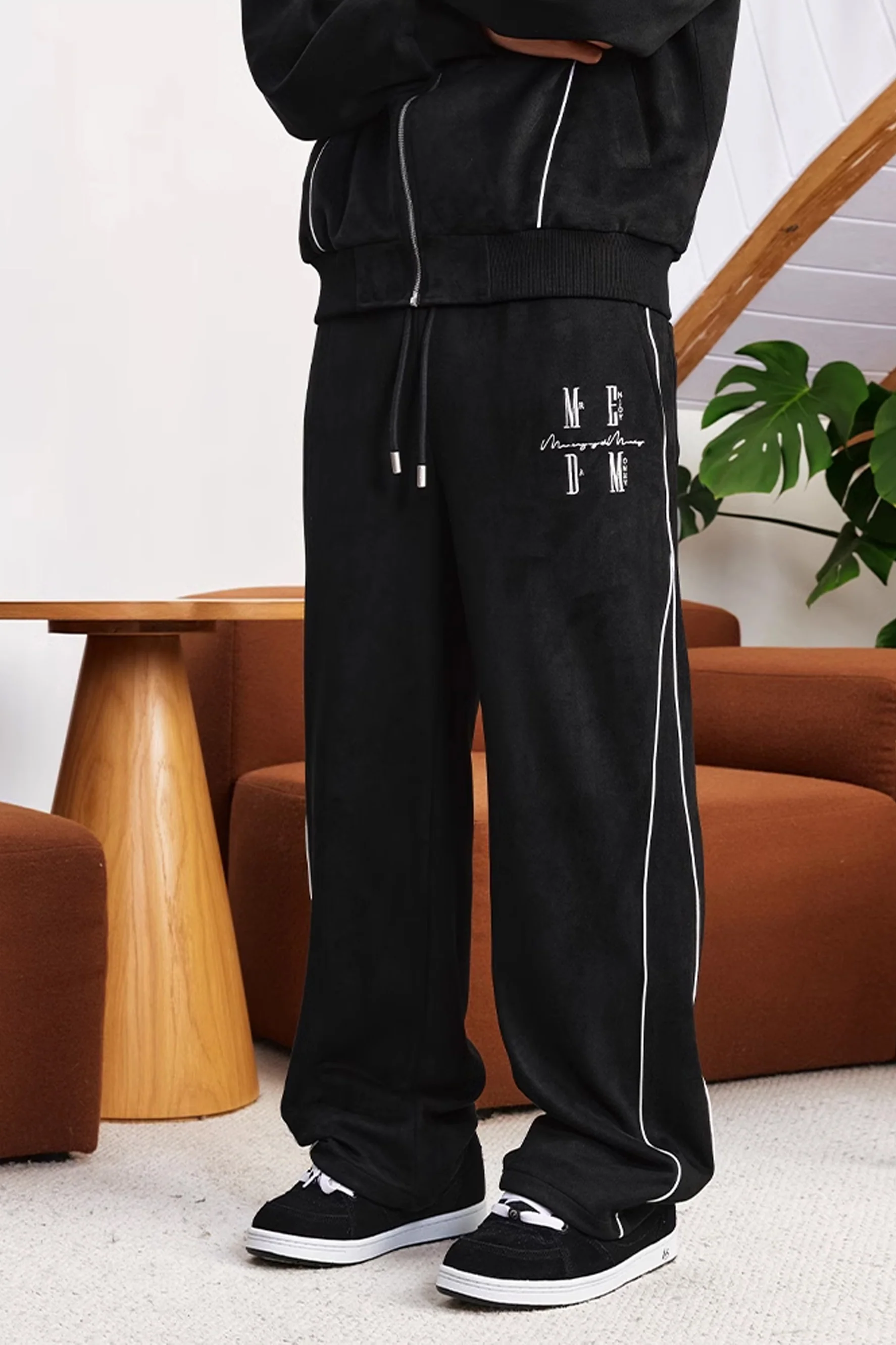 MEDM SUEDE PANTS - Image 5