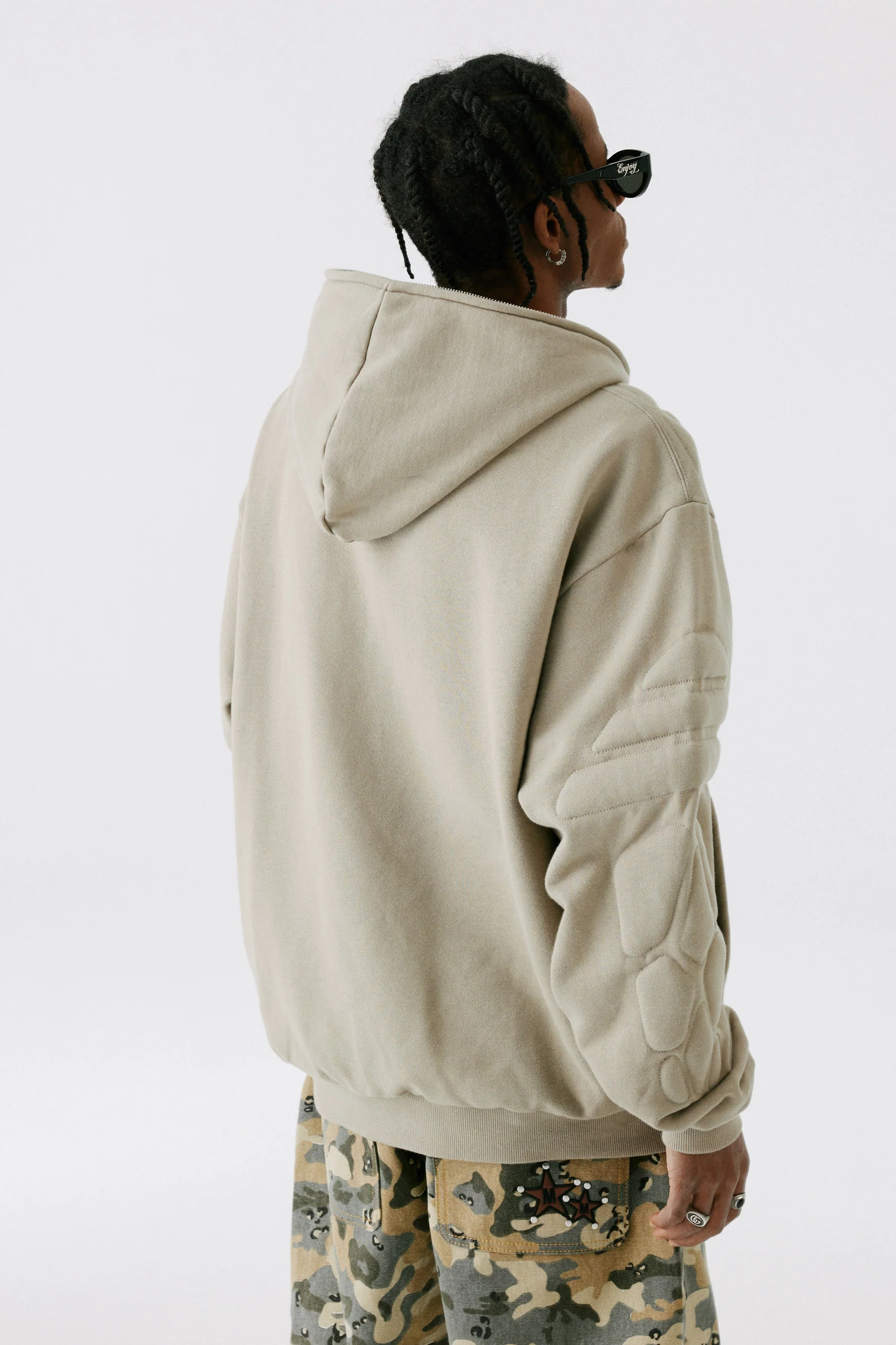 MEDM THREE DIMENSIONAL ZIP-UP HOODIE - Image 5