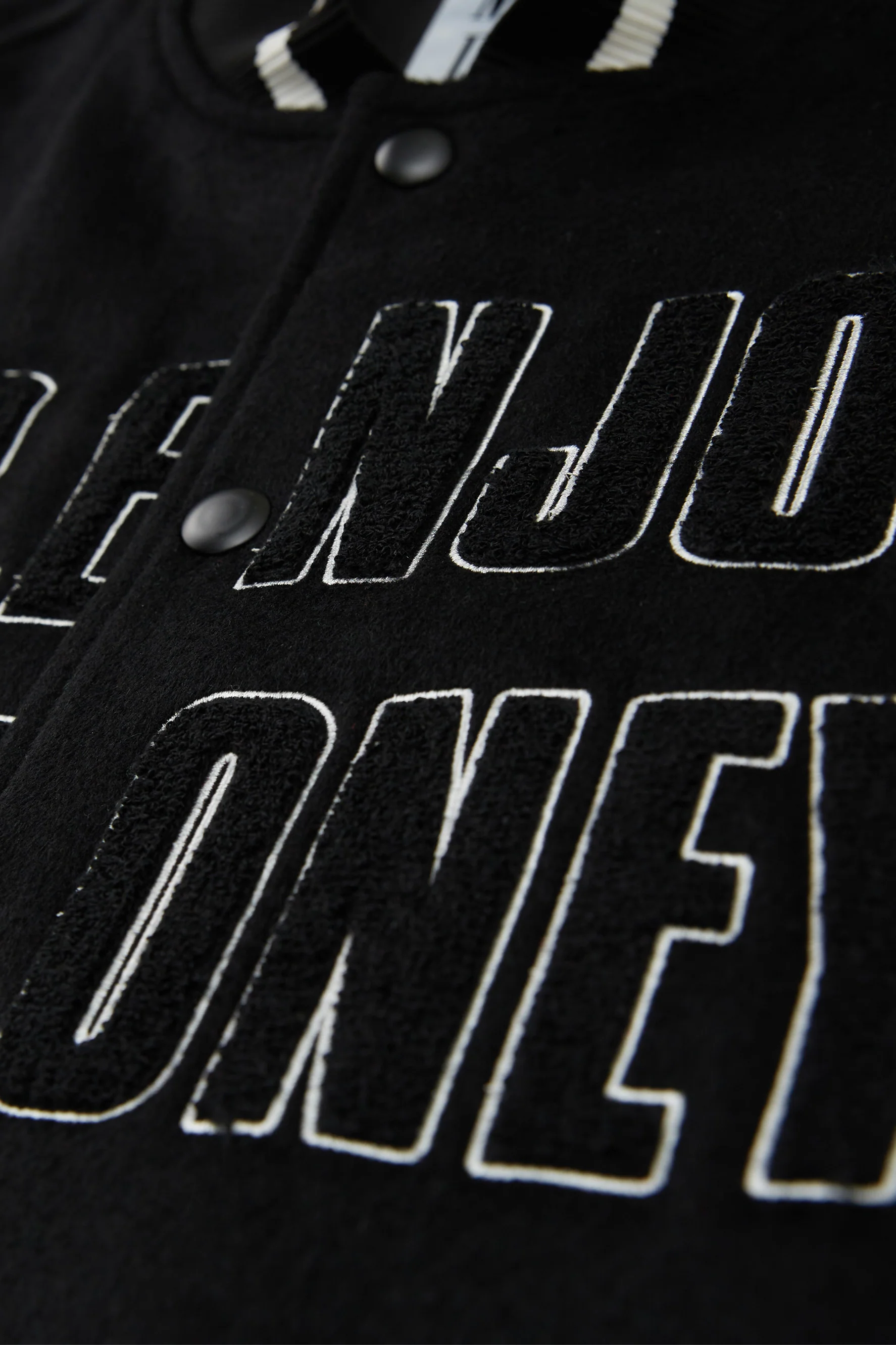 MEDM VARSITY JACKET - Image 3