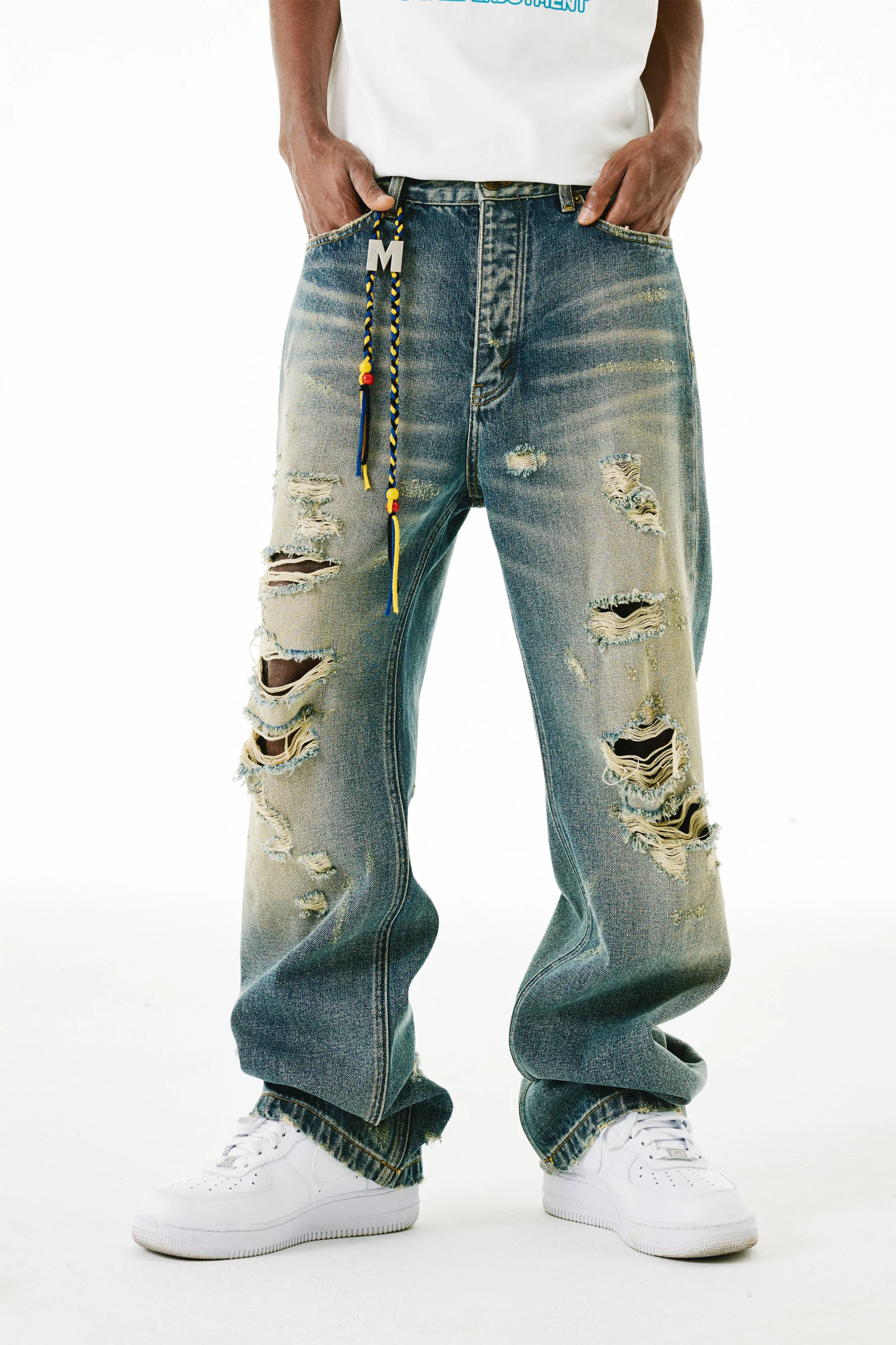 MEDM WASHED DISTRESSED JEANS - Image 3
