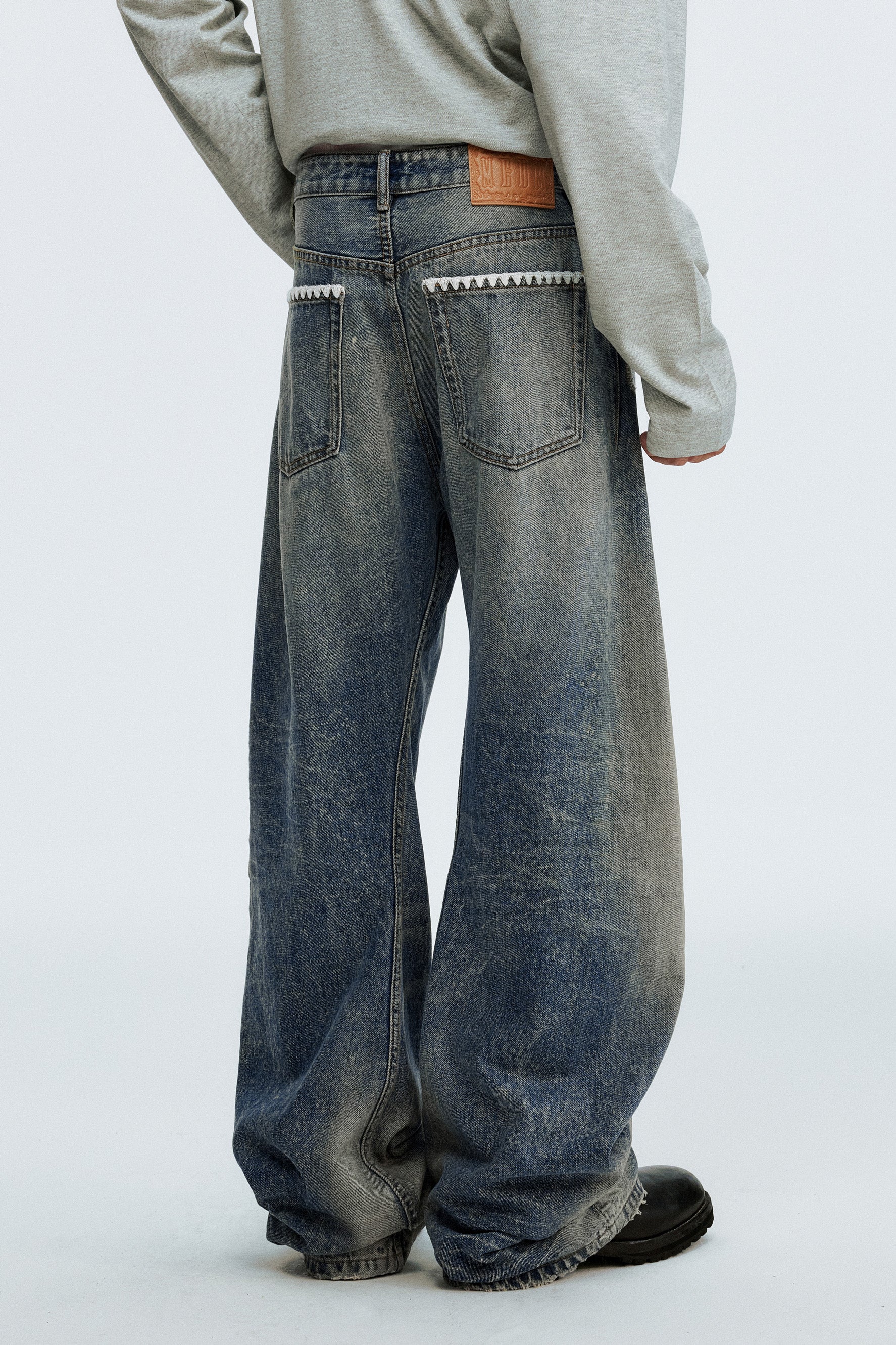 MEDM WASHED JEANS - Image 2