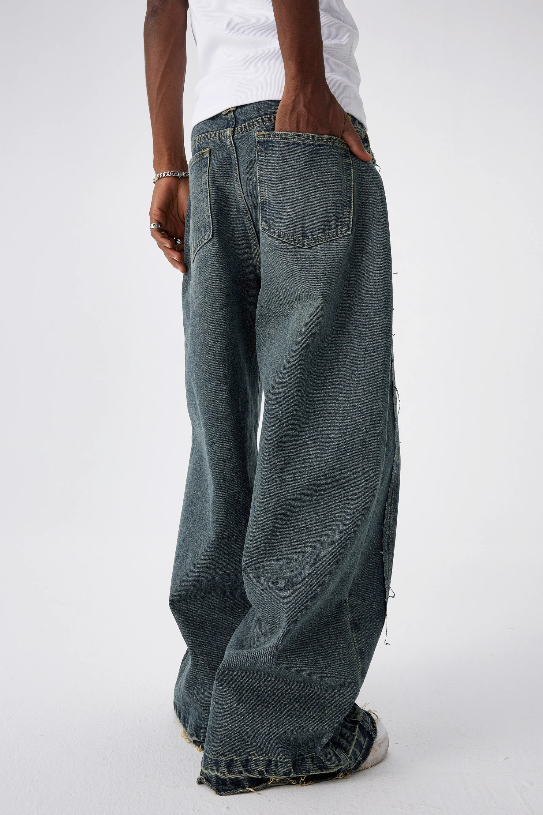 MEDM WIDE LEG JEANS - Image 2