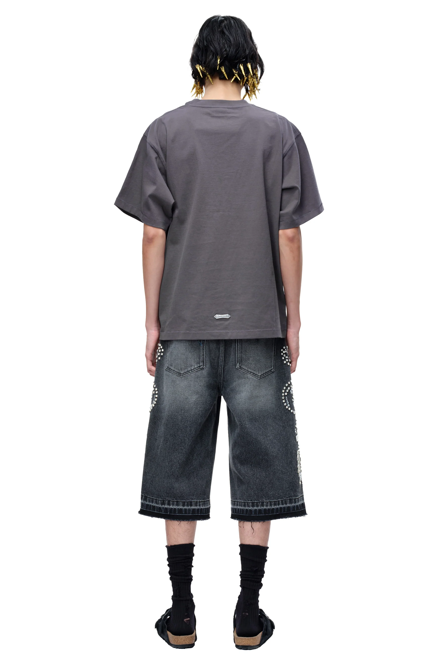 TBHNP SWORDSHILED T-SHIRT - Image 3