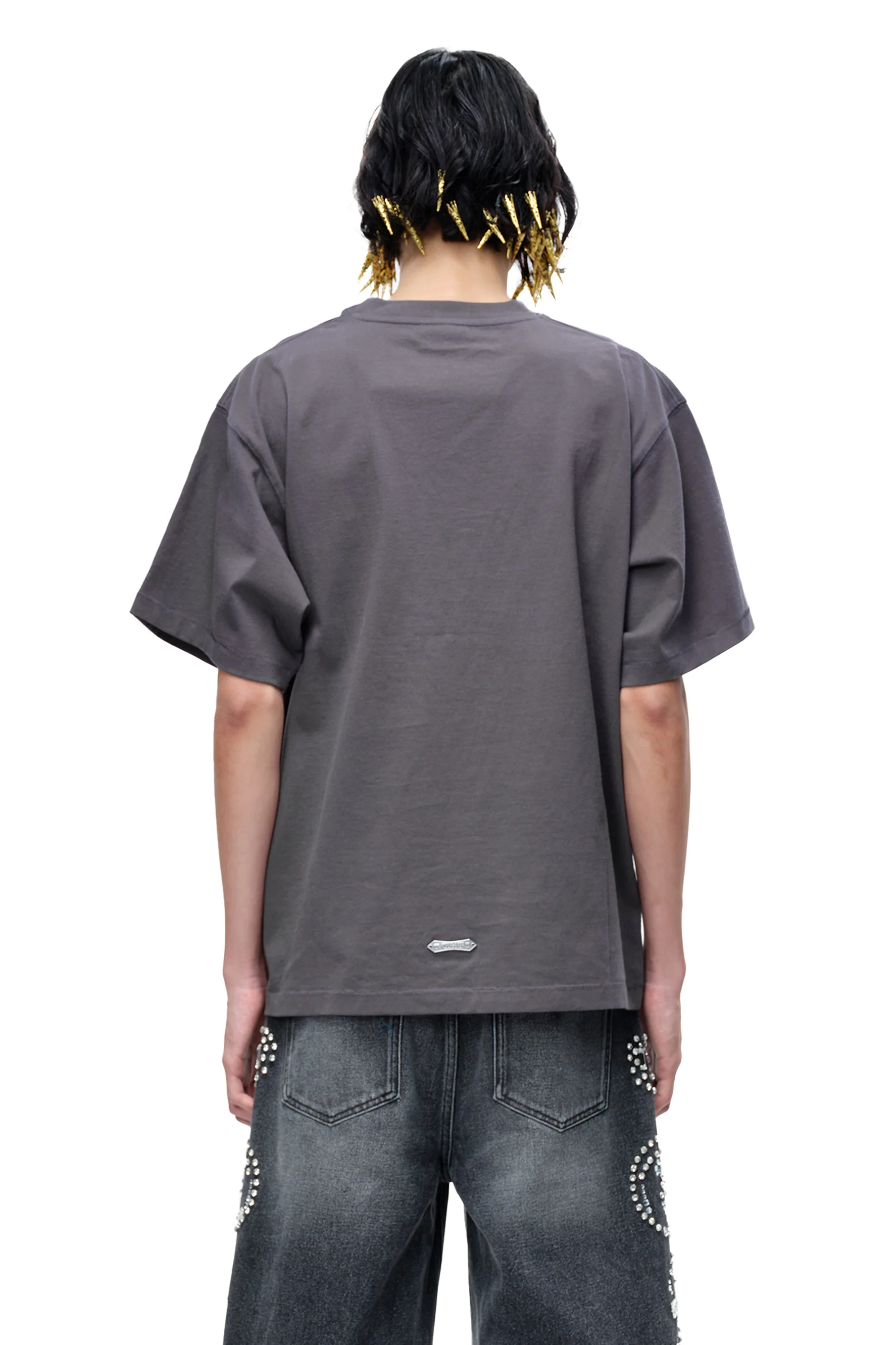 TBHNP SWORDSHILED T-SHIRT - Image 5