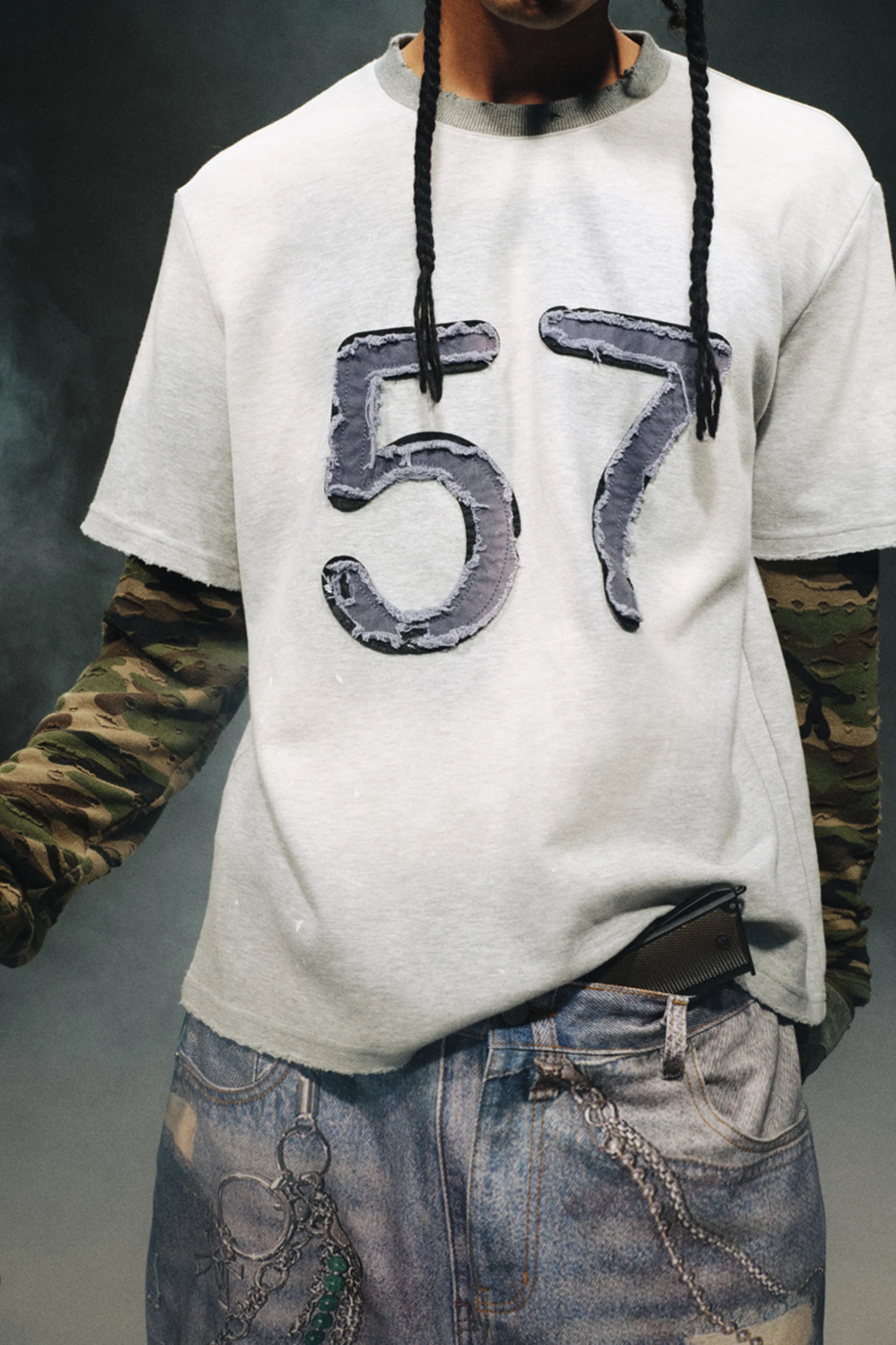 TRECLUB DISTRESSED LONG SLEEVE T-SHIRT - Image 3