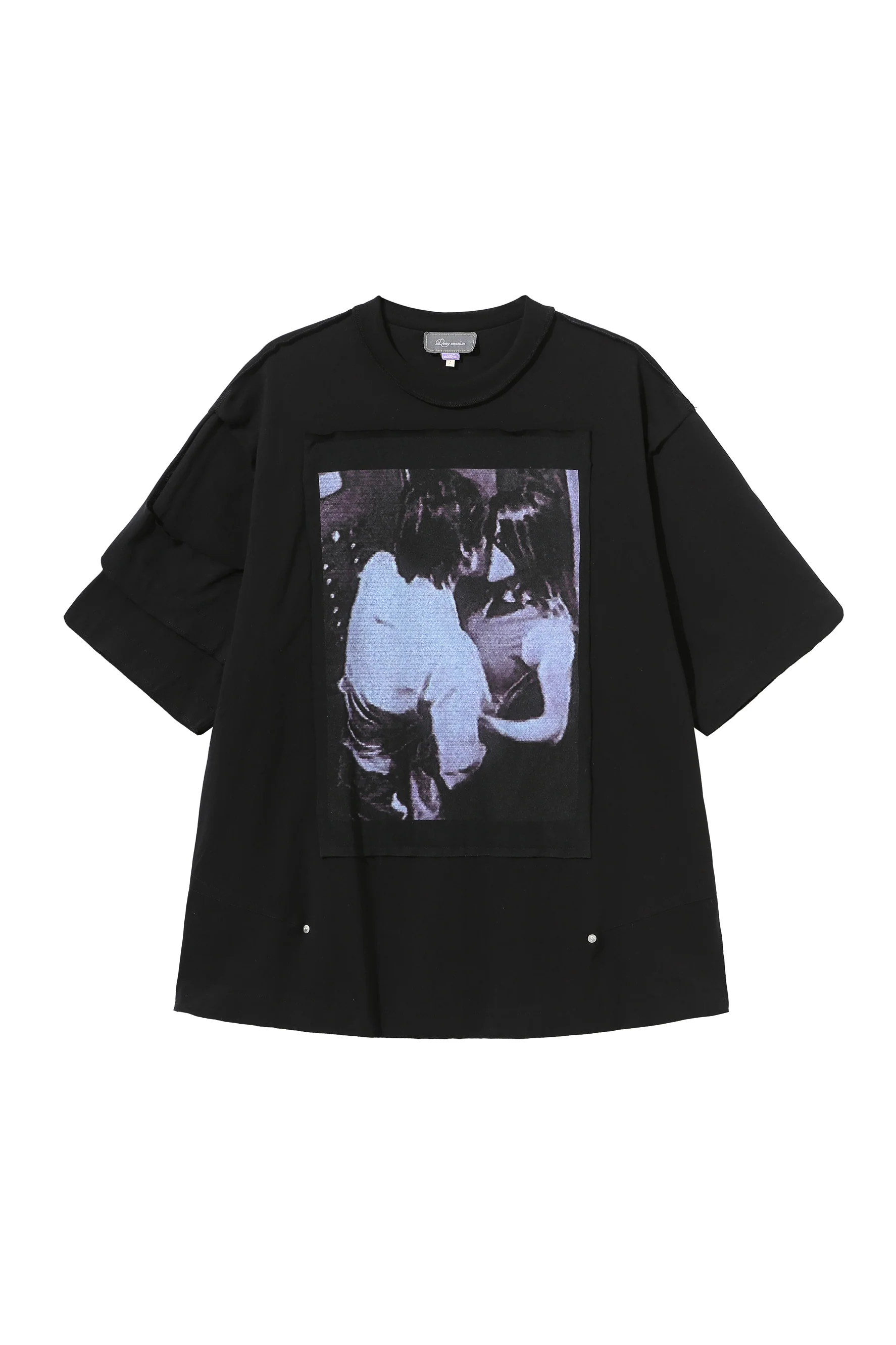UMAMIISM ELEVATOR T-SHIRT
