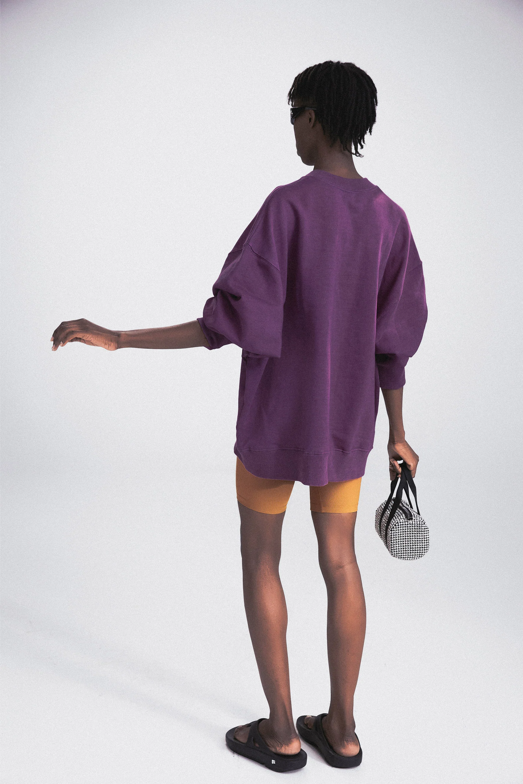 UMAMIISM LOGO SWEATER(UNISEX) - Image 3