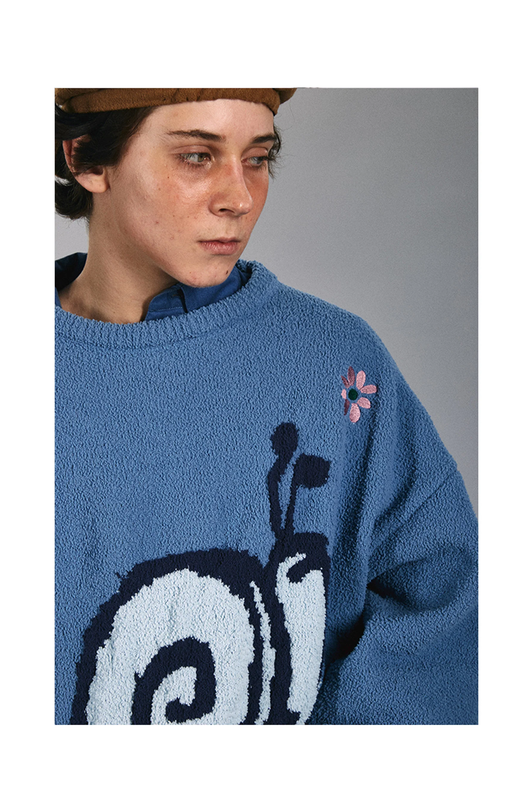 UMAMIISM SNAIL SWEATER - Image 5