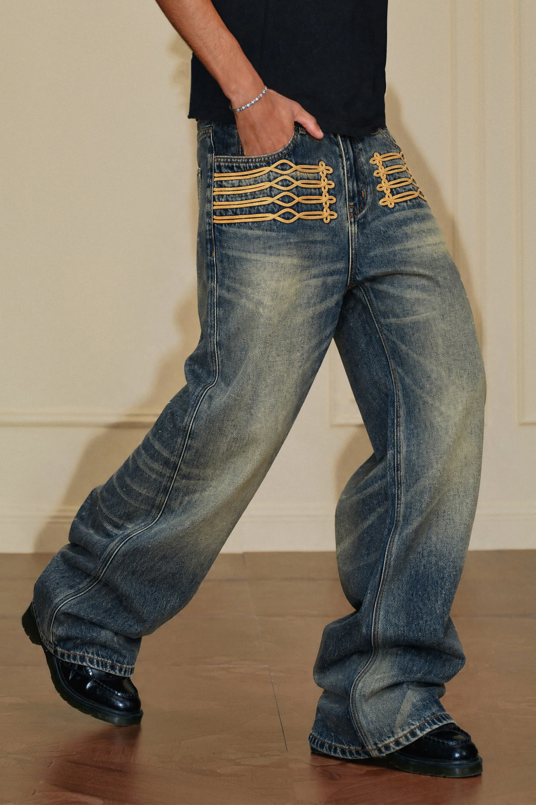YADCREW COURT STYLE EMBROIDERY JEANS