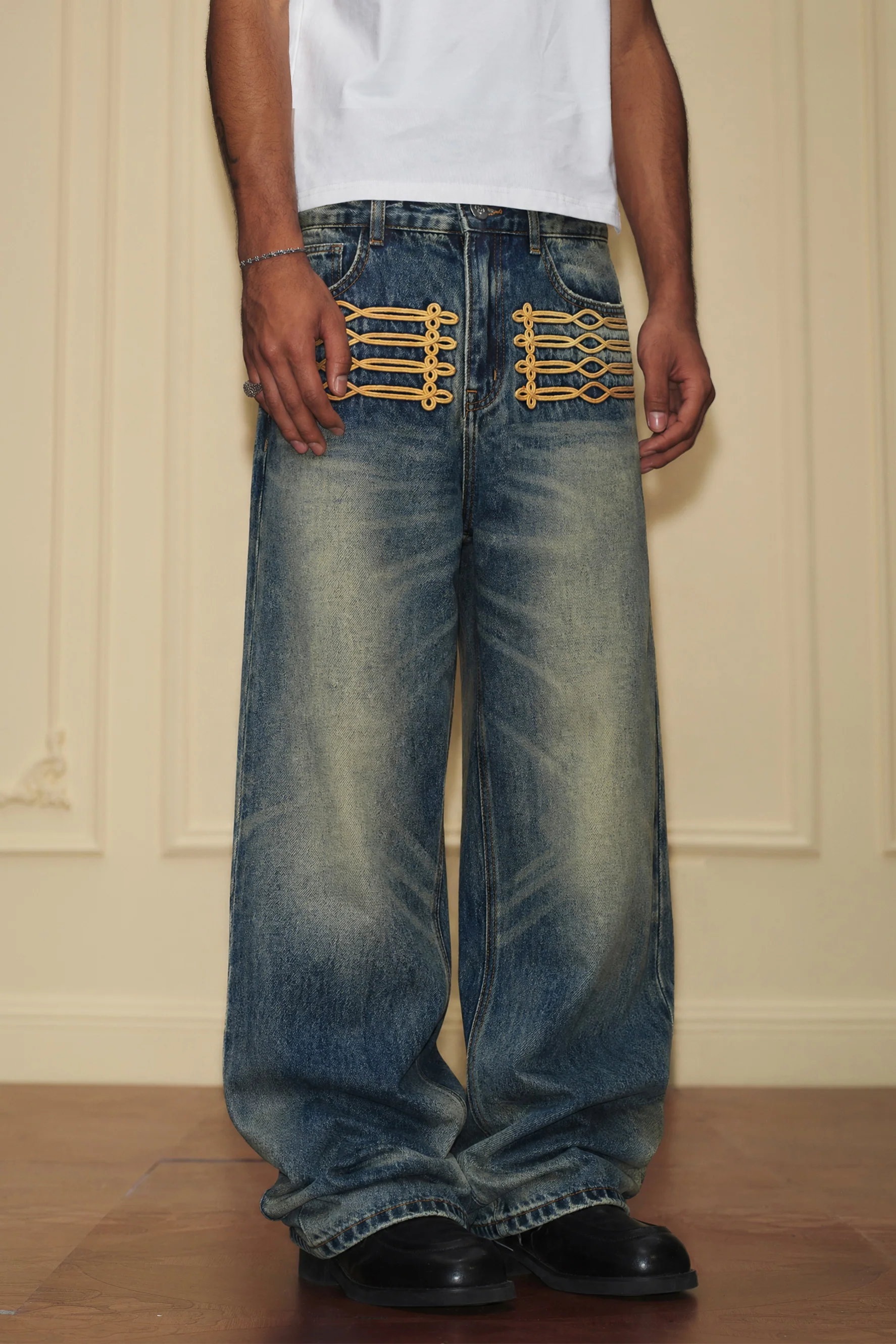YADCREW COURT STYLE EMBROIDERY JEANS - Image 3