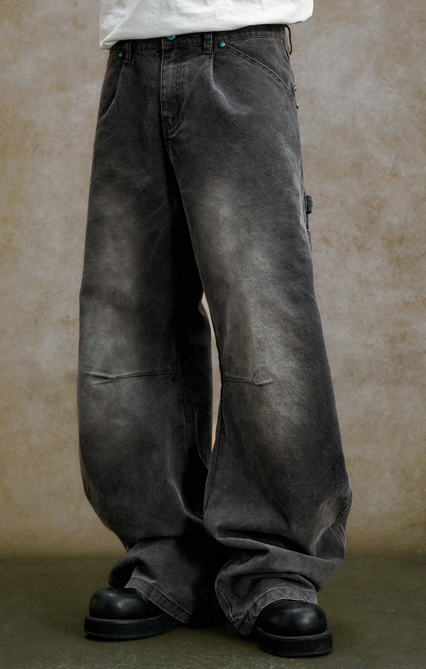 YADCREW CURVED WASHED PANTS