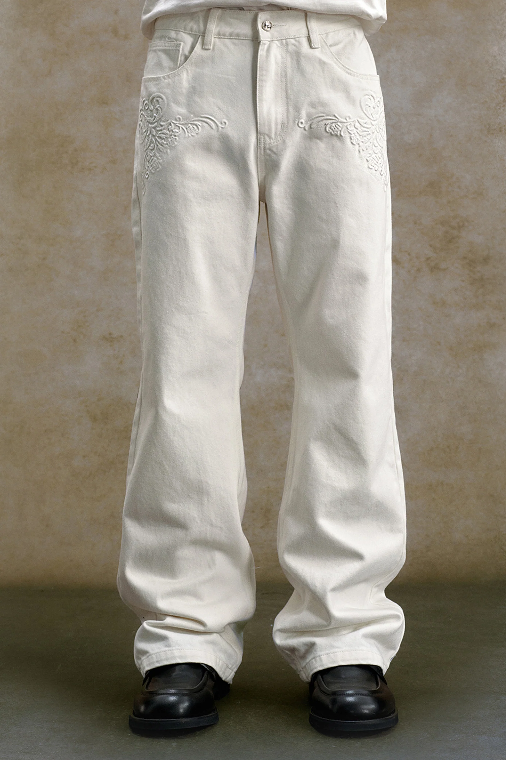 YADCREW EMBOSSED BAROQUE PANTS - Image 2