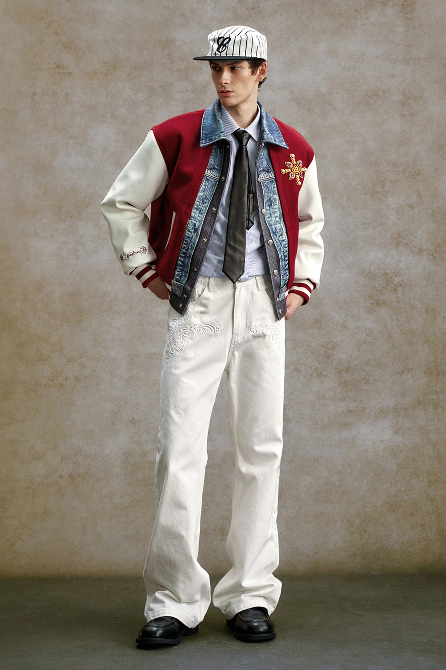 YADCREW EMBOSSED BAROQUE PANTS - Image 3
